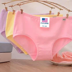 Hot Cotton Underwears Women's Briefs Breathable Soft Comfy Underpants One Size Lady Female Candy Color Women Accessory Gifts