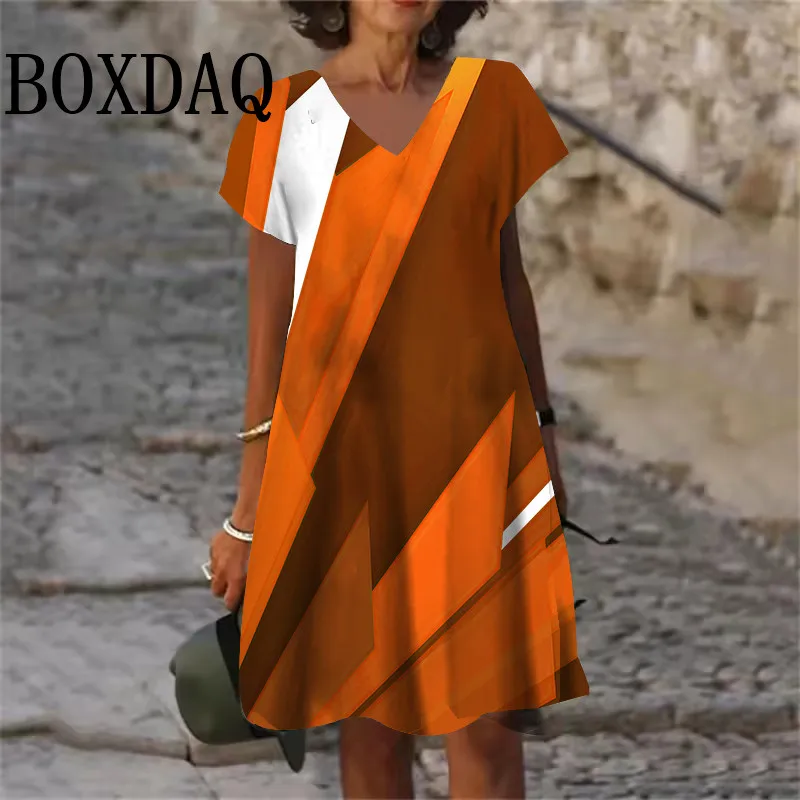 Geometric Print Casual Dress for Women - close-up view