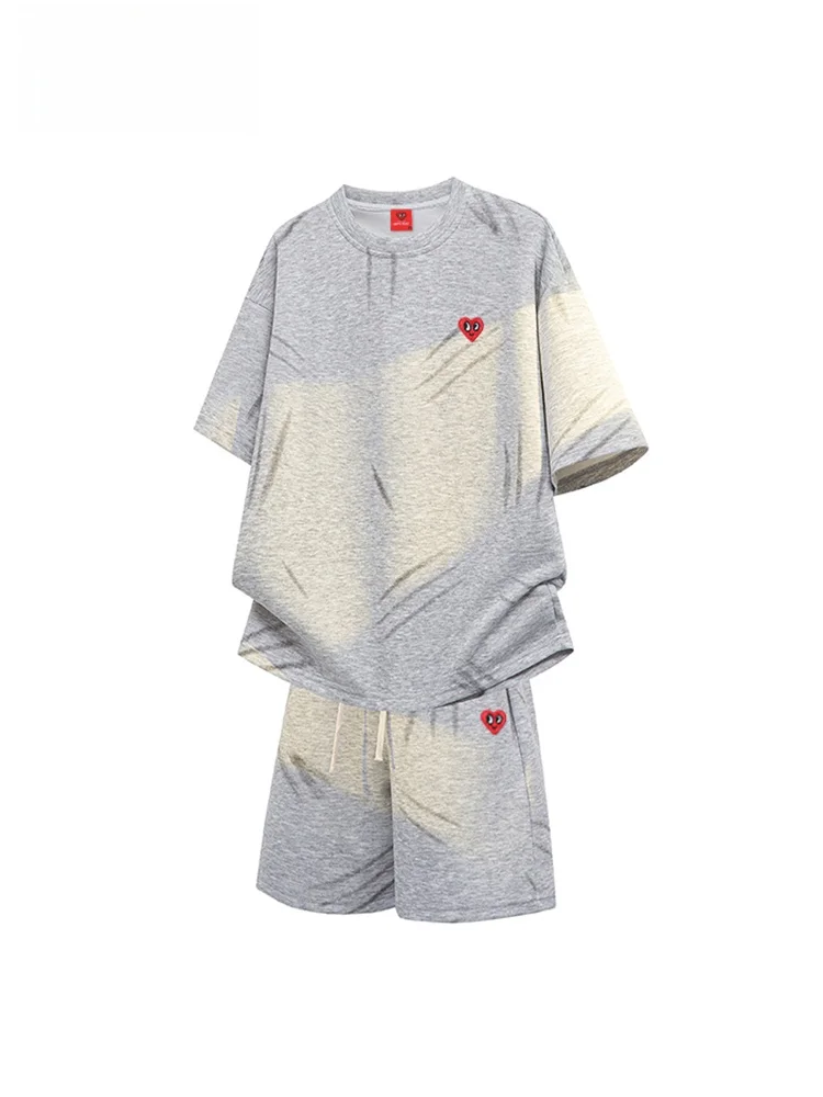 Conjunto Casual Masculino American Color Block Charles Heart: Camiseta de Verão com Gola Redonda e Manga Curta e Shorts Solto...