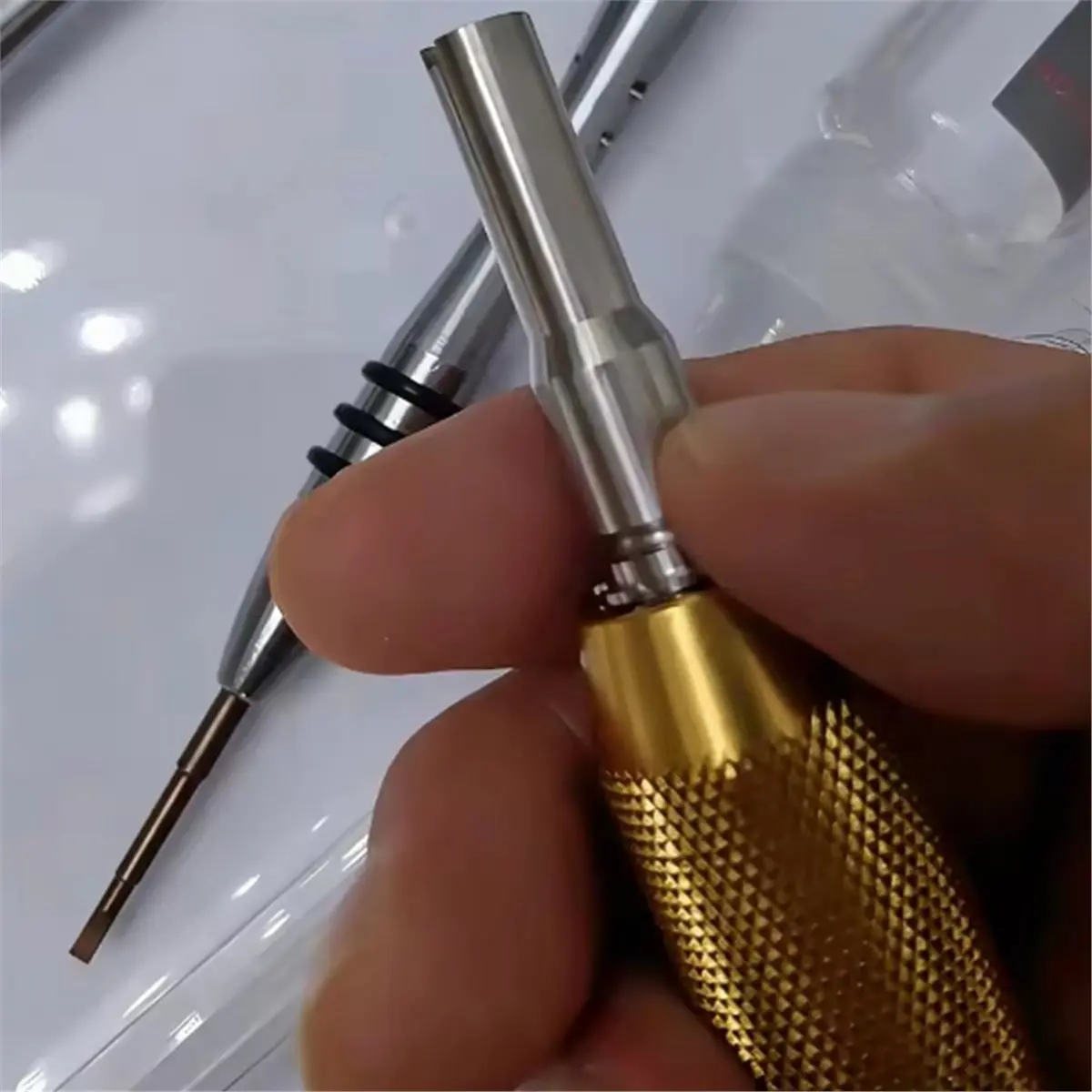 kit-de-ferramentas-para-reparo-de-isqueiros-a16i--conjunto-profissional-para-desmontagem-de-valvulas-de-gas-e-substituicao-de-vedacoes
