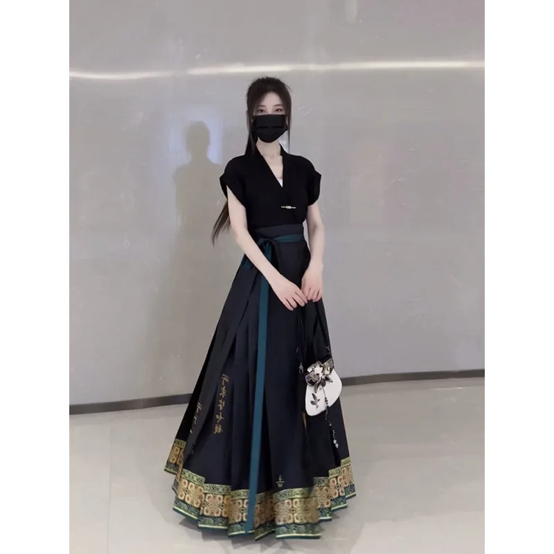 Traditional Hanfu 2023 New Horse Face Skirt Black Top Big Swing Skirt Two Piece Retro Chinese Dress Mamianqun Fashion Clothing