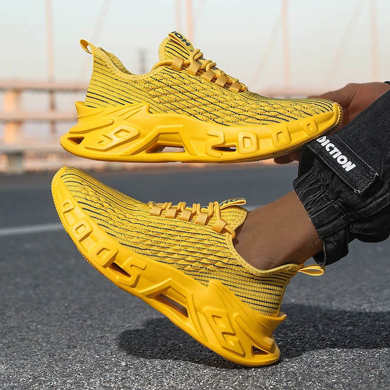 Men Sports Running Black Jogging Shoes Casual Sneakers Brown Outdoor Breathable Mesh Light Shock-absorption Black Tennis 39-46