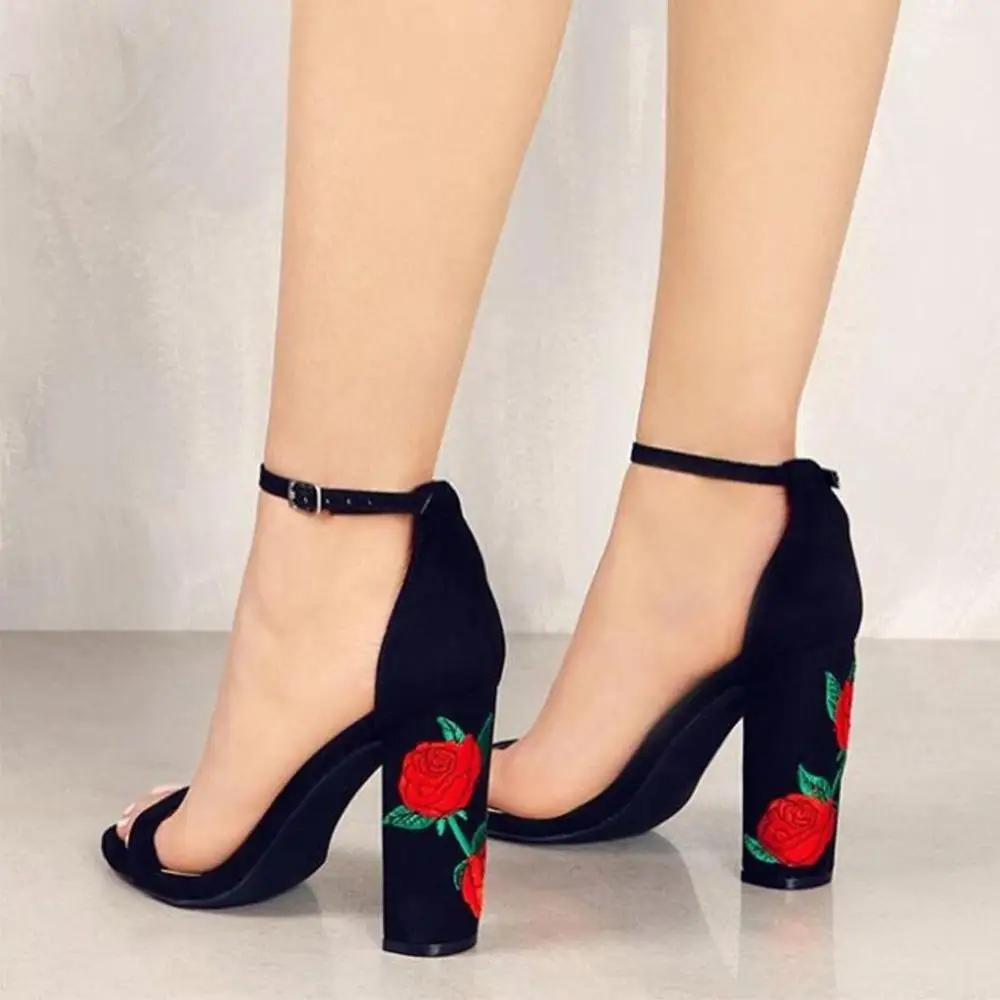 Comemore 2022 New Suede Shoes on Heels 2022 Woman Embroider High Heel Women Ethnic Flower Party Pumps Plus Size 43 Zapatos Mujer