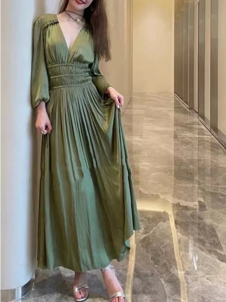 UCXQ Vintage Long Dress Fairy Style V-neck Pleated Waist Bubble Sleeves Office Lady Elegant Dresses Women 2024 Spring Summer 979