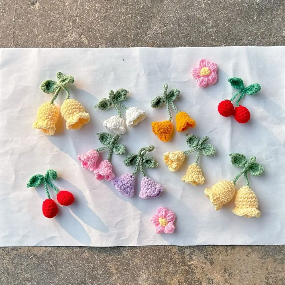 Gifts Wool Knitted Strawberry Pendant Pink Red Yellow Strawberry Knitted Bookmark Handmade Strawberry Keychain Women