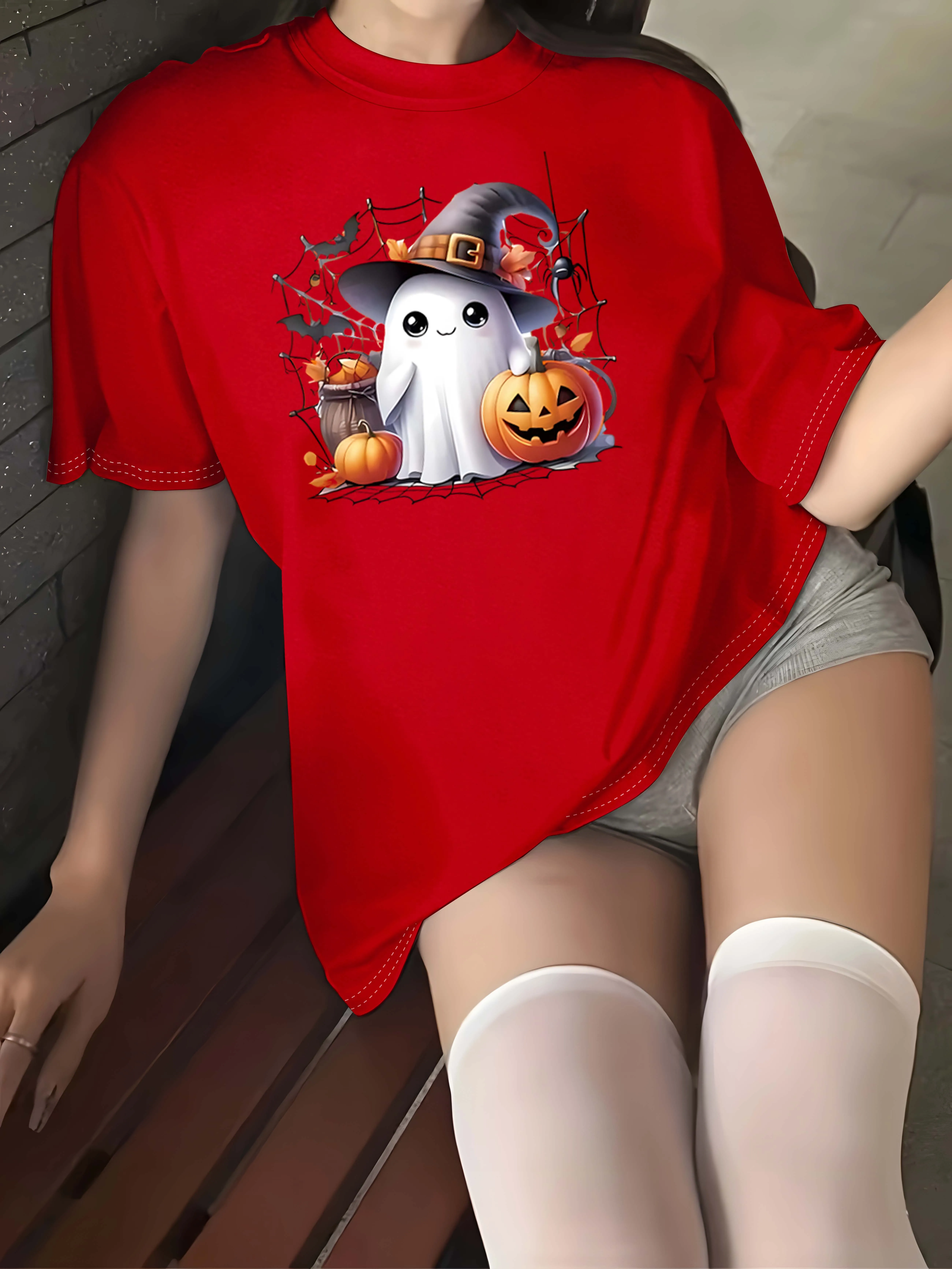 

Очаровательная модная одежда больших размеров с изображением тыквы и летучей мыши в стиле паутины