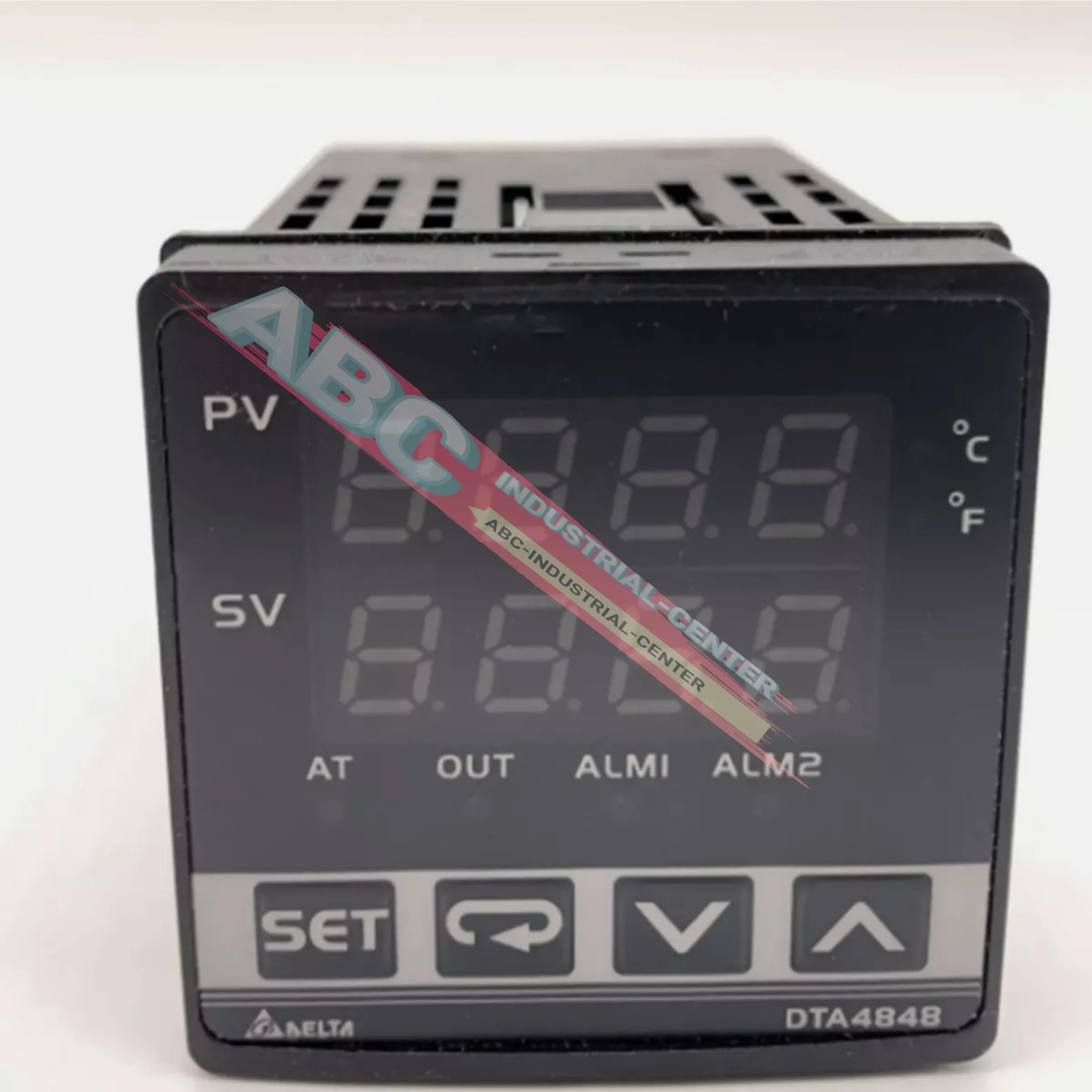 

DTA4848V1 DTC1000R new in box Temperature Controller