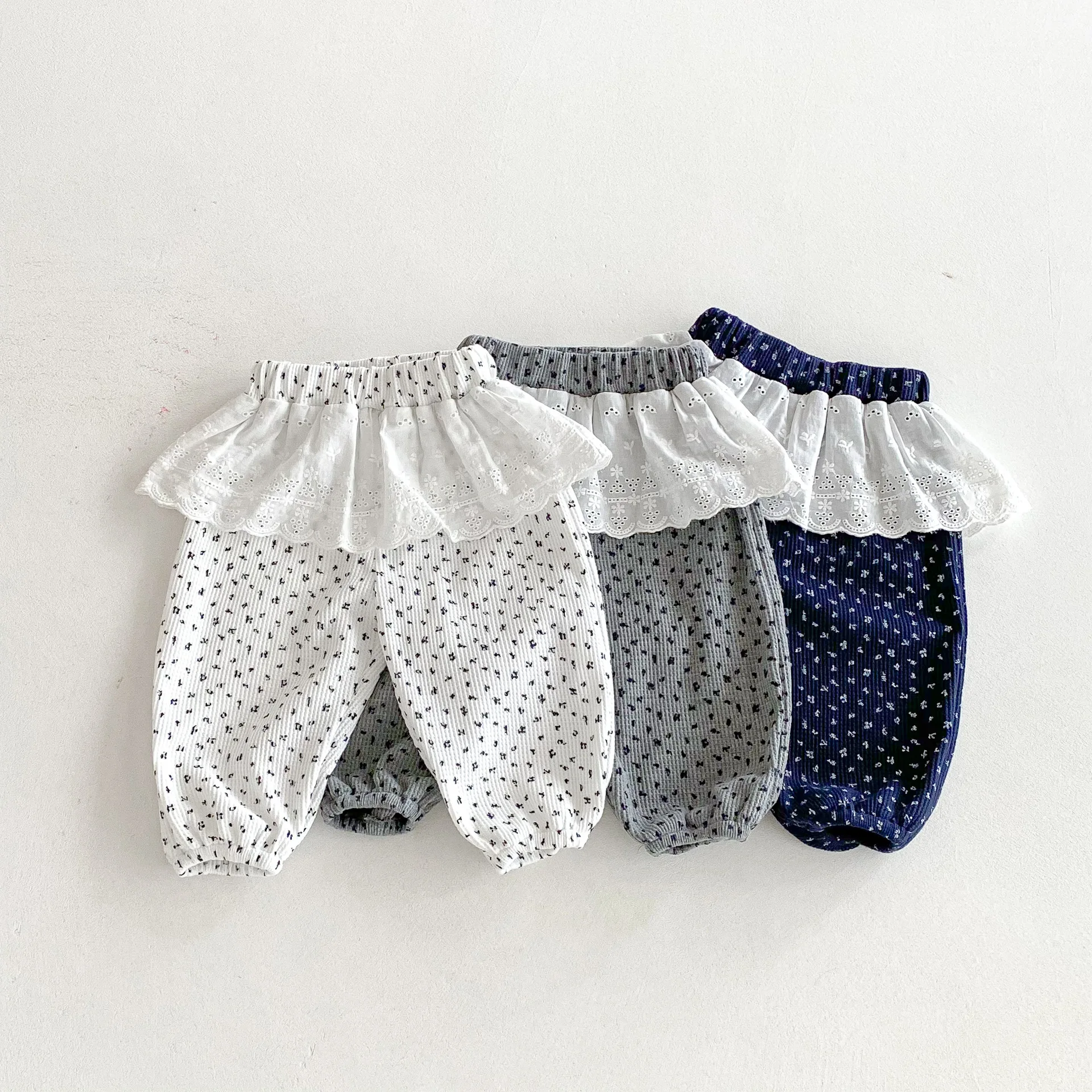 Cotton Girls Floral Trousers Kids Casual Pants Toddler Clothes 2025 Autumn New Baby Girl Leggings Infant Loose Harem Pants
