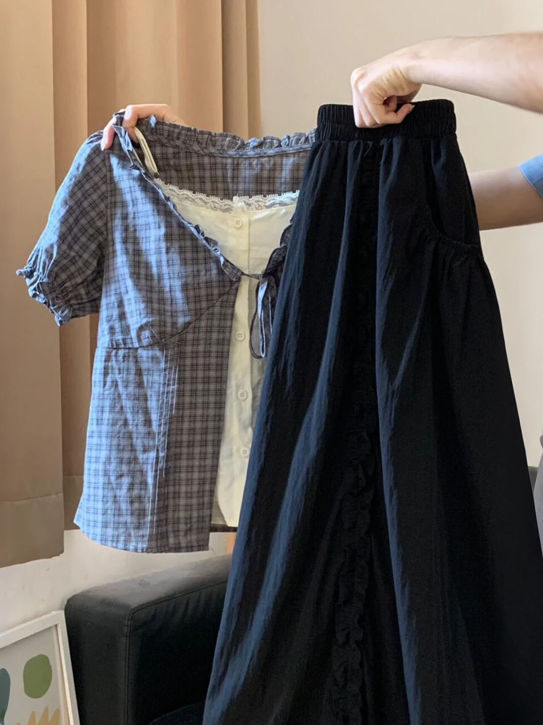 

Korean Style Plaid Shirt Women's Summer 2026 New Ruffle Belted Two-Piece Set Commute Wind Loose Fit Cotton Polyester Blend