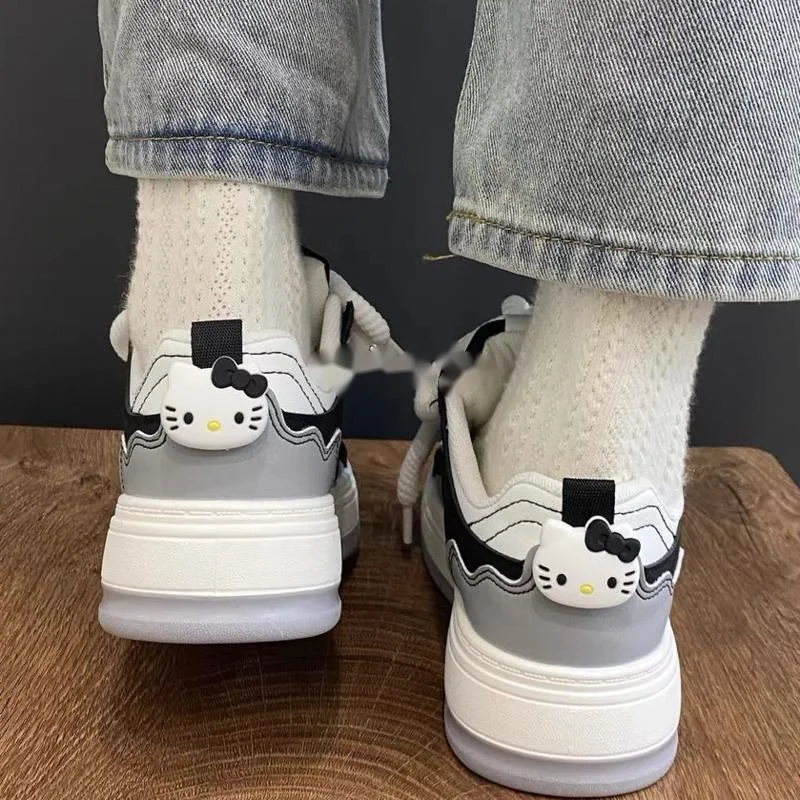 Nowe Sanrio Hello Kitty sneakersy Kawaii Y2k Cartoon Woman Winter studentka moda sportowa deskorolka sportowa buty designerskie