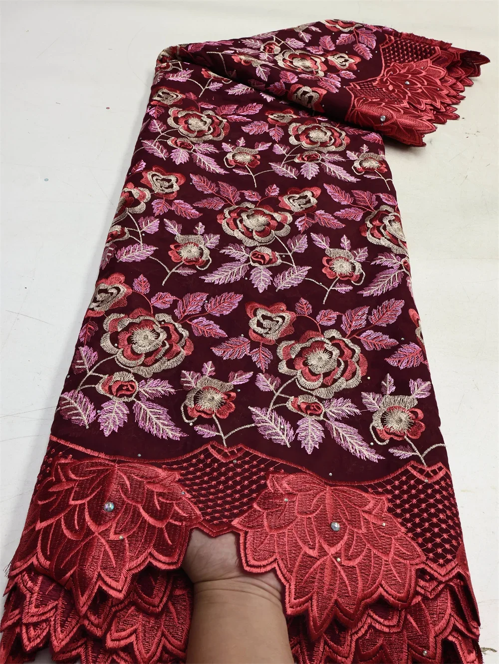 5 หลาผ้าฝ้ายแอฟริกัน Swiss Voile ลูกไม้ผ้าขายร้อนไนจีเรียปักสไตล์สําหรับสตรีชุดราตรีเย็บ