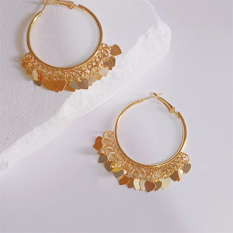 2024 New Fashion Golden Sequins Metal Tassel Hoop Earrings Luxury Trendy Temperament Earrings for Women Jewelry Gifts Wholesale