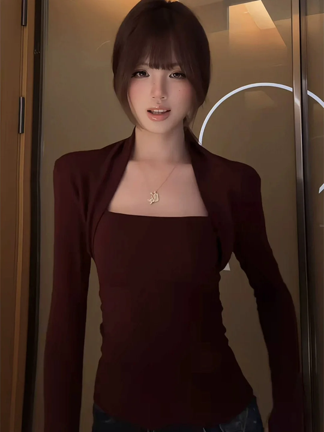 Elegant Square Collar Long Sleeve T-Shirt Women's Slim Fit Unique Stylish Autumn New Style Fashionable Skin-friendly Breathable