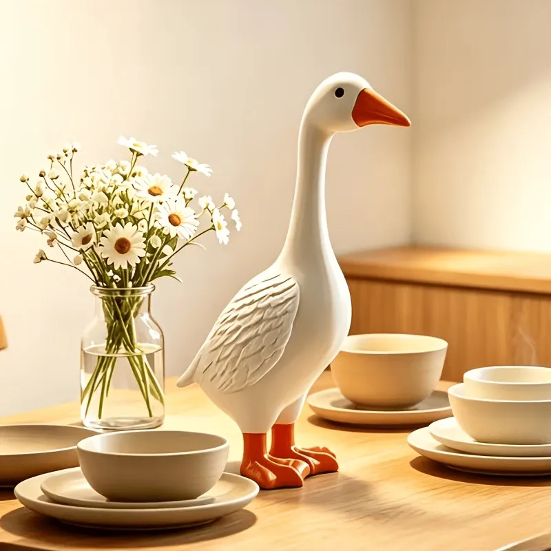 Weather Resistant Resin Goose Garden Statue, Outdoor Porch Goose Figurine for Patio, Lawn, Yard, Farmhouse & Garden Decor
