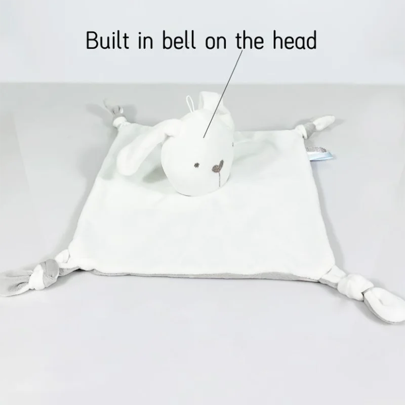 Serviette de bave douce et apaisante de dessin animé, mouchoir pour bébé animal avec papier sonore, peut boucher sur une serviette, poupée jouet