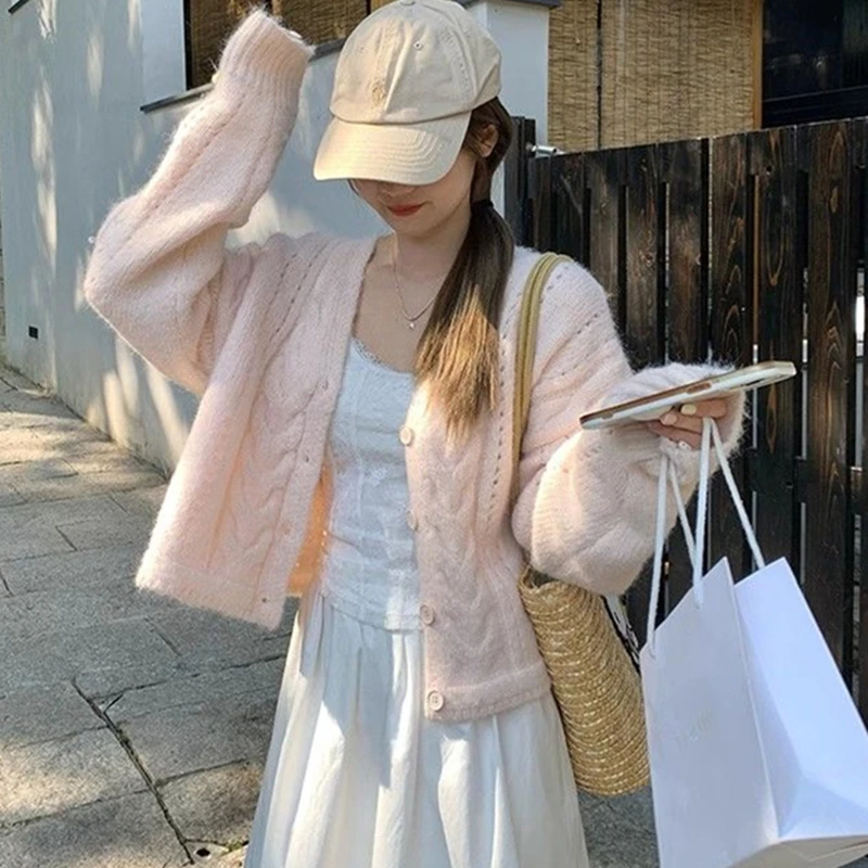 سترة Harajuku غير رسمية فضفاضة أنيقة برقبة على شكل حرف v Y2k سترة نسائية بأكمام طويلة سترة كورية متينة ملابس الشارع الشهير معاطف قصيرة