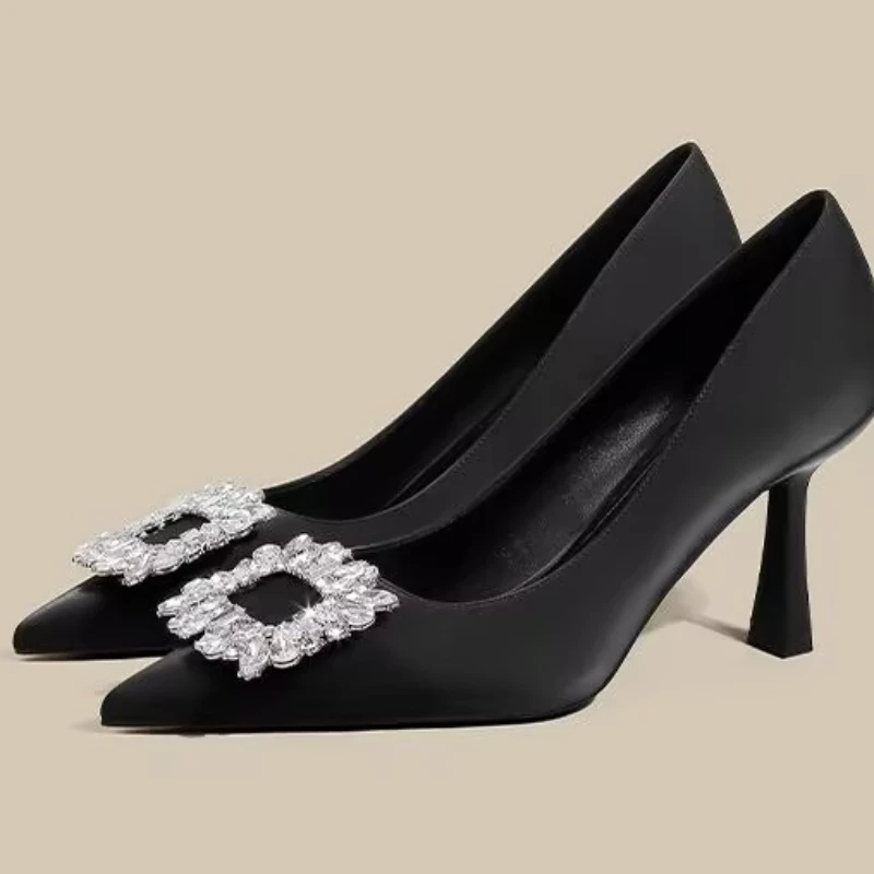 2025 zapatos sencillos y elegantes a la moda para mujer, zapatos con diamantes de imitación a la moda, zapatos aterciopelados sólidos con punta en pico, tacones altos Ж Dön Оь