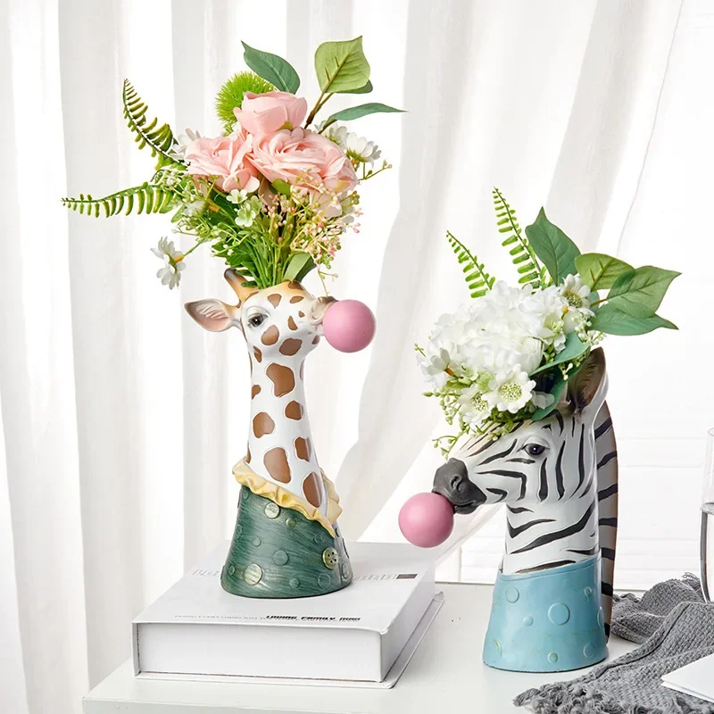 

Zebra Giraffe Blowing Bubbles Creative Art Vase Artificial Flower Vase Dried Flower Vase Living Room Table Art Home Decor