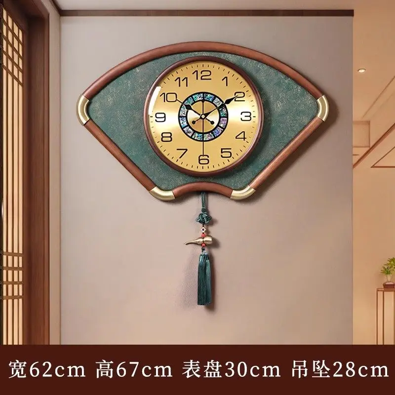 New Chinese style light luxury high-end sense new living room wall clock clock wall clock art style high-end
