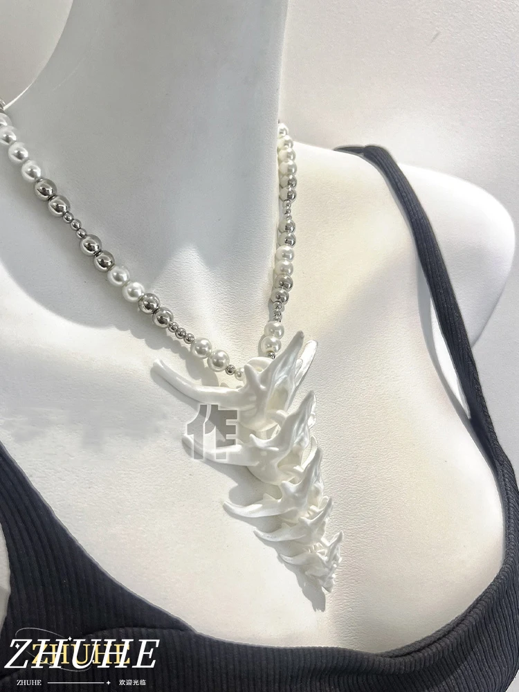 

ZHUHE The Multi-layer Pearl Cross Necklace Of Skeleton Heavy Lndustry Subculture Is For Women