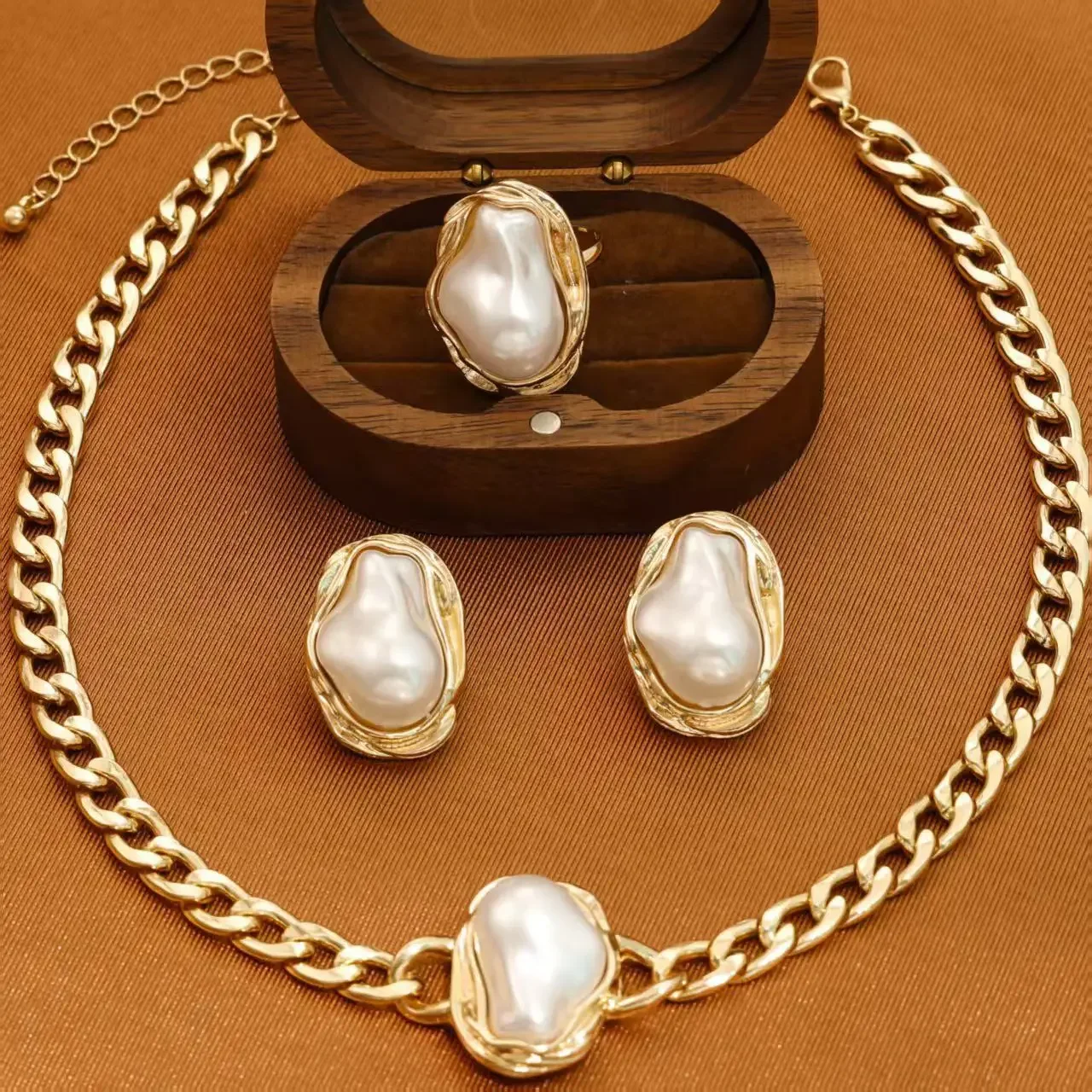 Luxury Imitation Pearl Necklace Earring Ring Set for Women Girls Punk Gold Color Clavicle Jewelry Set Retro Wedding Party Gift