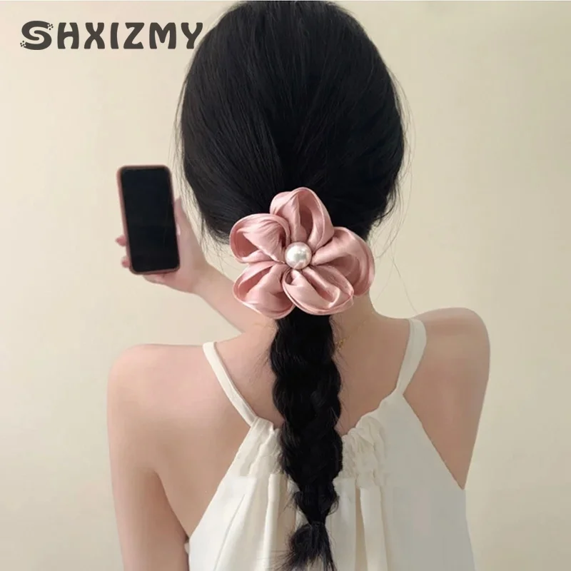 1Pcs Pink Pearl Flower Hair Rope French Style Retro Gentle Large Flower Intestine Hair Ring Artistic Gloss Rose Hair Accessories