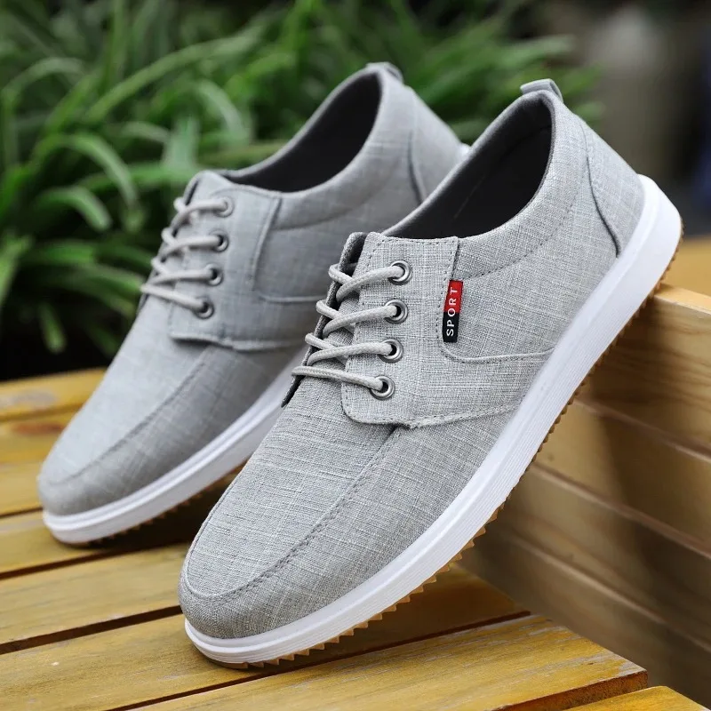 New Canvas Sneakers Men Vulcanized Odorless Oxfords Shoes Male Casual Breathable Trainers Sport Shoes Boys Student Plimsolls