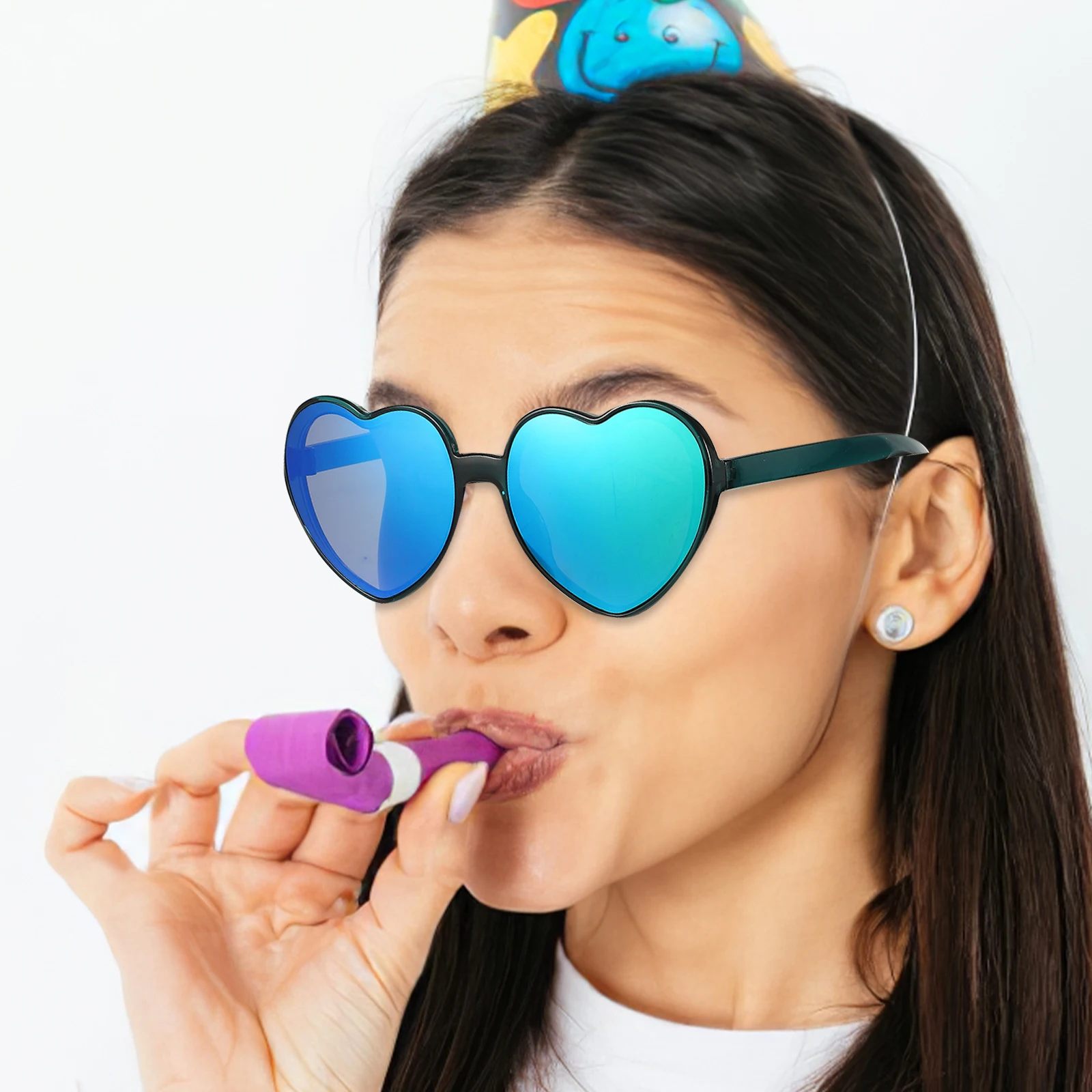

11 Pcs Shaped Sunglasses Fashion Trendy Cool Heart Sunglasses 90s Party Beach Eyeglasses Decorative Stylish Accessories