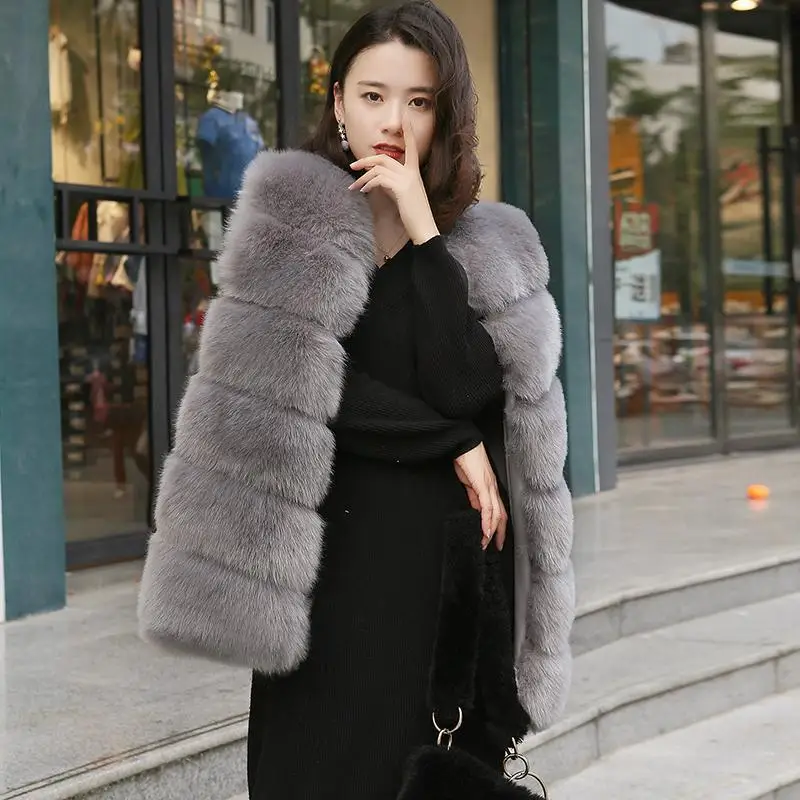 New Luxury Faux Fox Fur Vest Women Furry Short Faux Fur Vests Coat Fur Gilet Fourrure Autumn Winter Overcoat