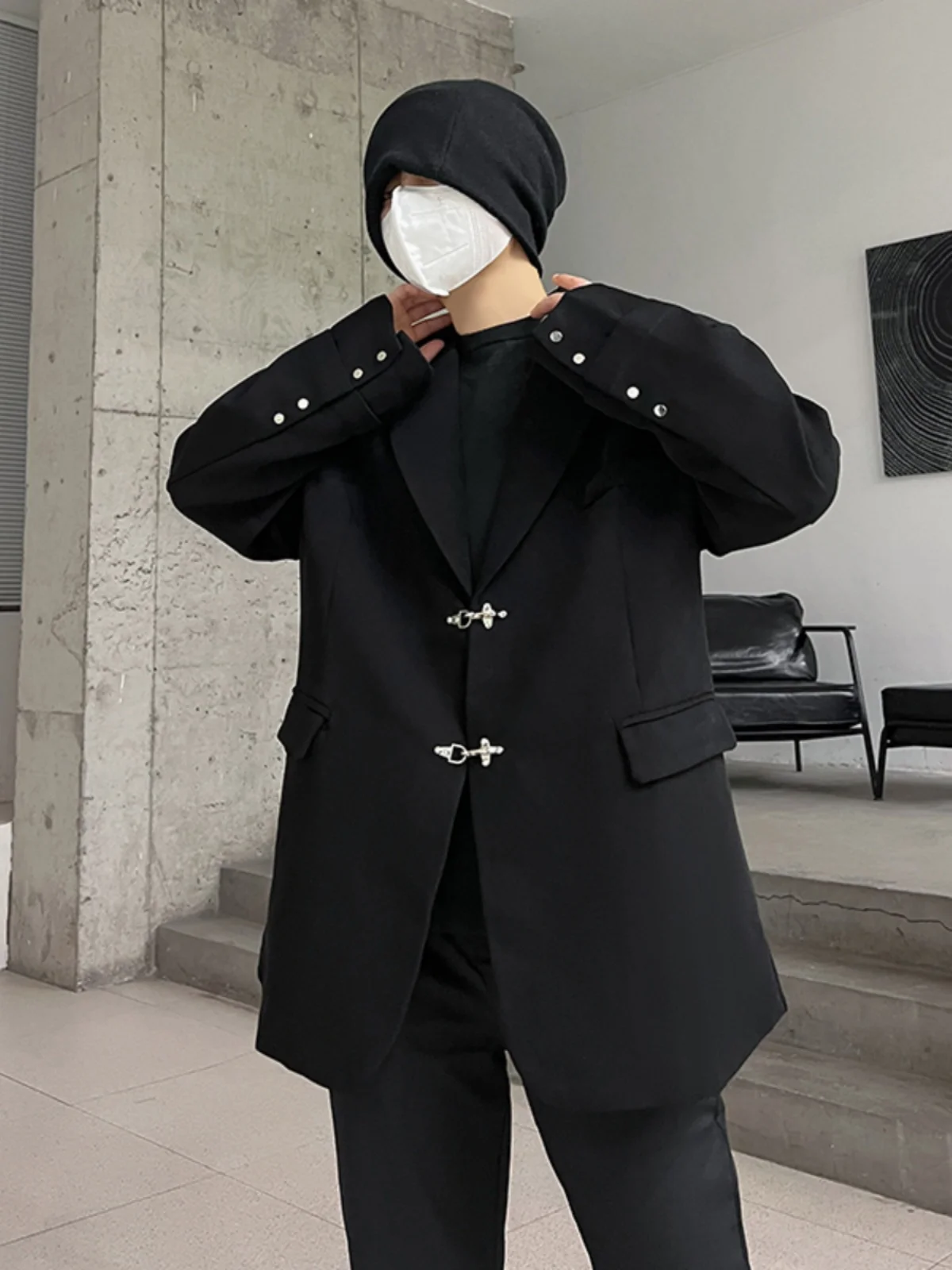 Dark Style Metal Button Shoulder Padded Men's Suit Jacket Double Layer Sleeve Design Simple High End Casual Upper Apparel