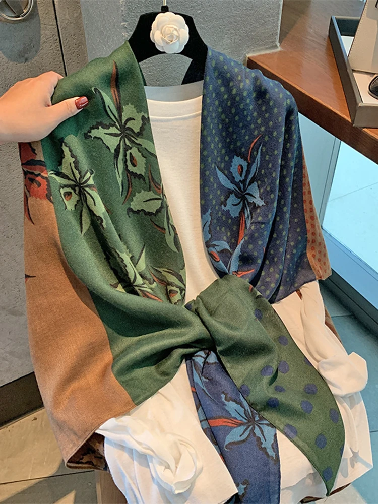 

Elegant Women Silk Scarf Wrap Shawl Vintage Dot Floral Print Ladies Sunscreen Bandanas Hijab Mujer Boho Scarve Pareo Casual New