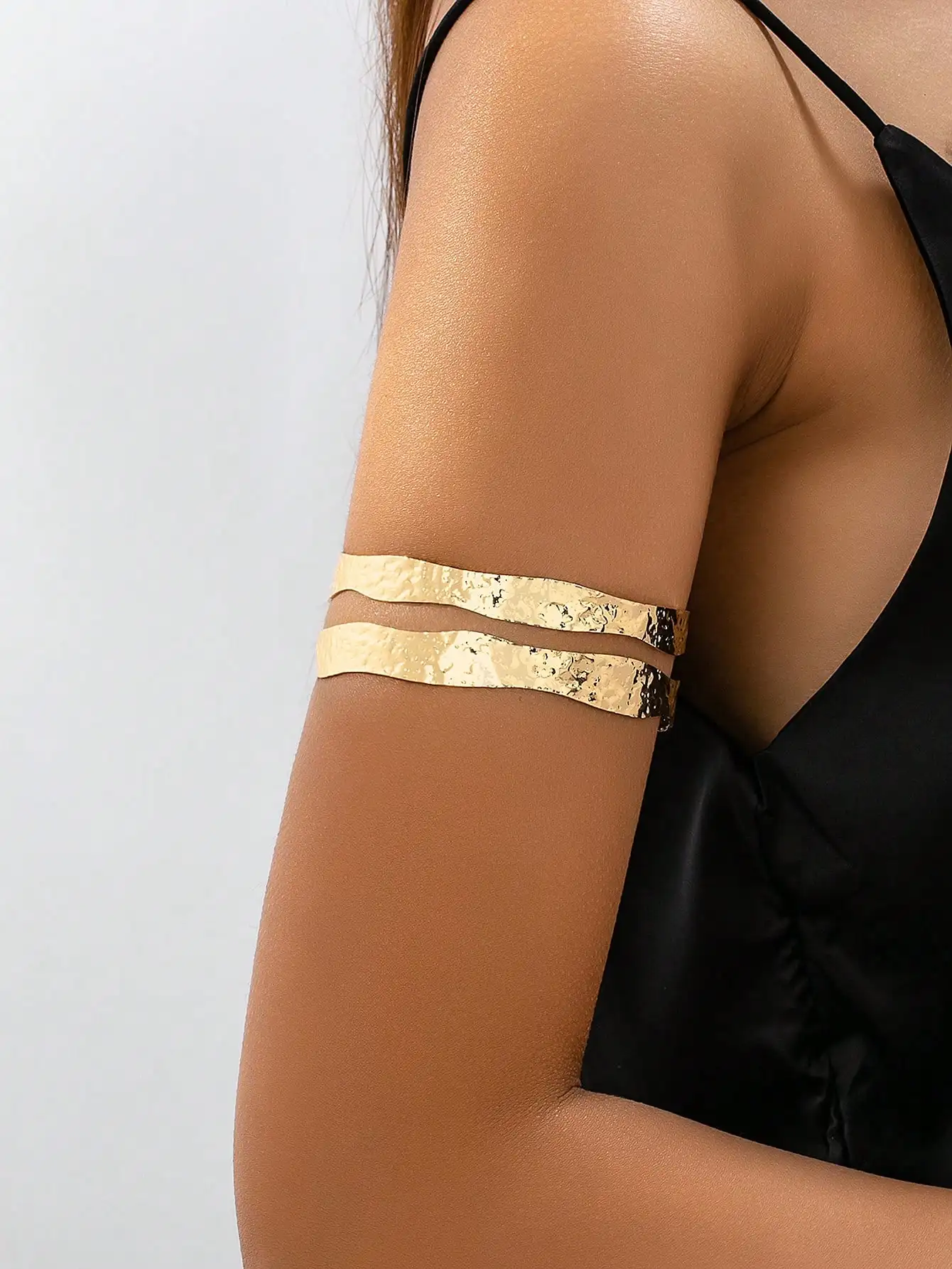 

3pcs Gold Tone Double Layer Wavy Women's Arm Cuff + Bracelet + Ring Jewelry Set, Vintage Bohemian Style, Seasonal Fashion Accessory, Suitable For Daily Wear And Vacation, Perfect For Women's Daily Wear, Parties And Celebrations, Best Gift For Female Frien