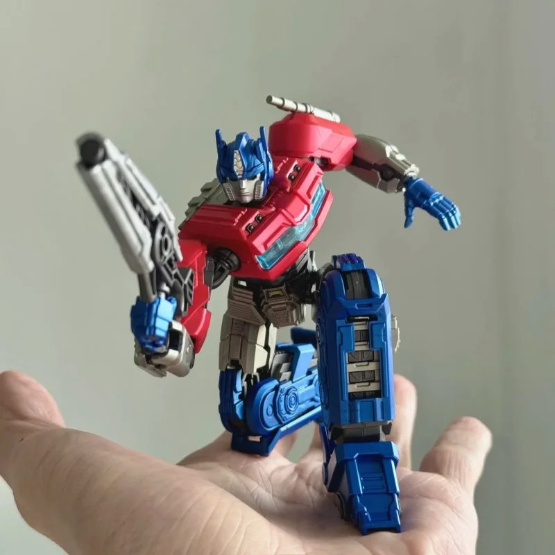 

BLOKEES Original SHOCKWAVE SOUNDWAVE IRONHIDE Starscream B-127 Action Figure Toy - Transforming ONE Classic Class Gift