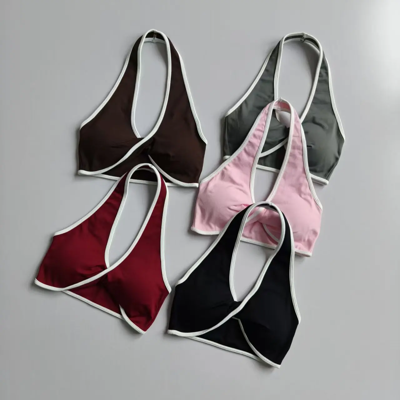 Women's Seamless Halter Neck Push-up Sports Bra Shock-proof Quick Dry Breathable Fitness Yoga Wear Beautiful Back Gym Outer Wear