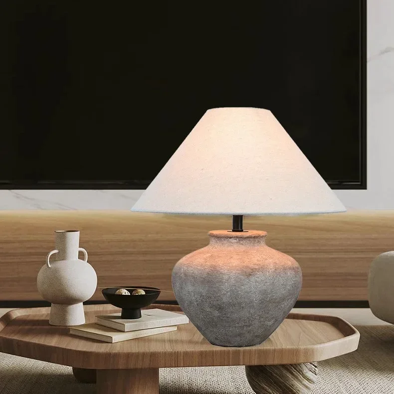Table lamp Bedside lamp Bedroom Japanese retro living room ornament Homestay Art Deco table lamp