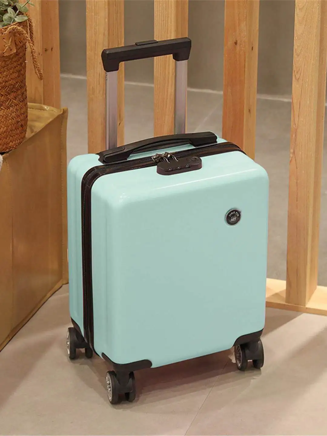 14-inch-short-trip-carry-on-luggage-small-pullman-suitcase-password-lock-plane-boarding-short-distance-spring-autumn-travel