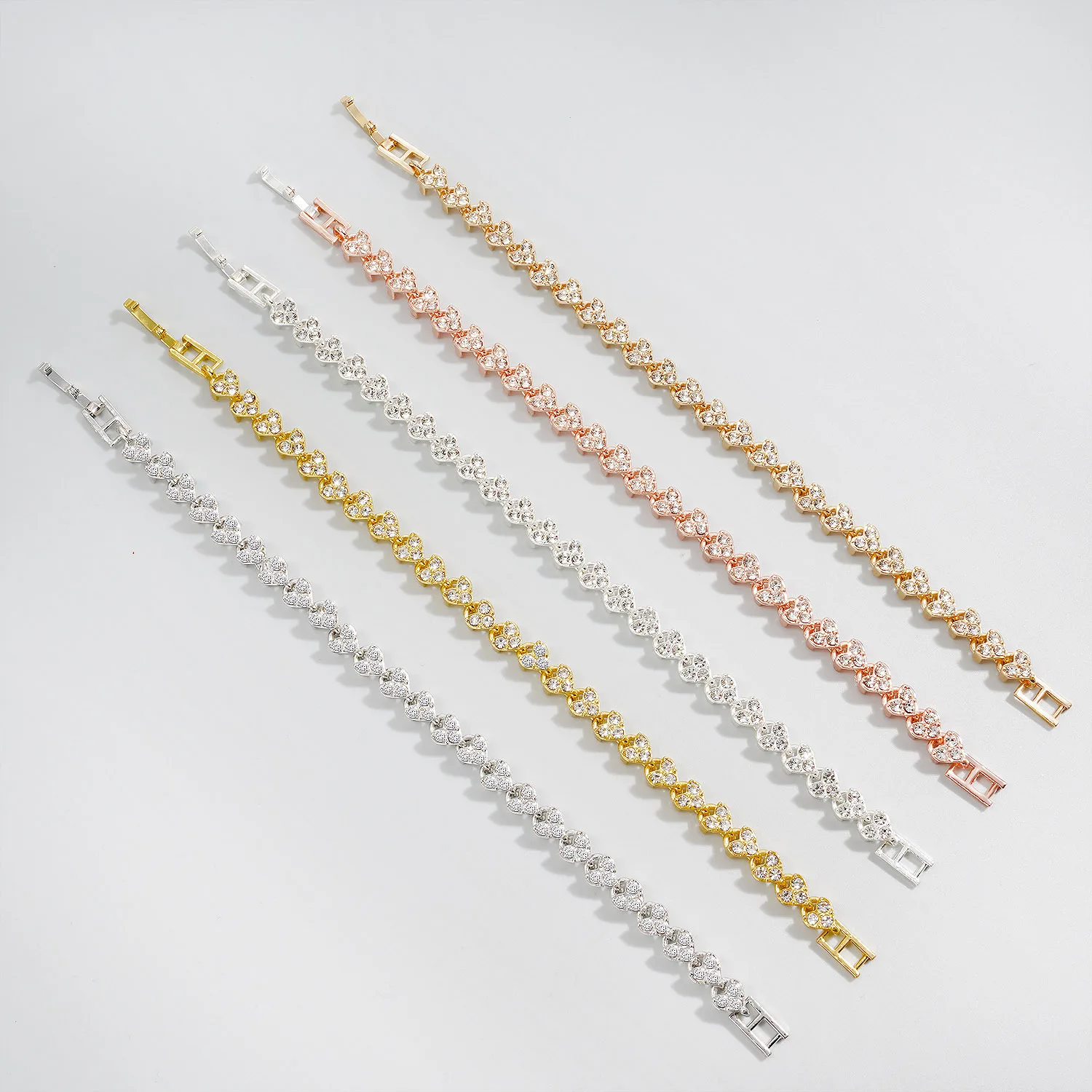 Luxury Roman Crystal Geometric Chain Bracelets for Women Trendy 2024 Goth Full Rhinestone Charm Bangles Wed Jewelry Accessories