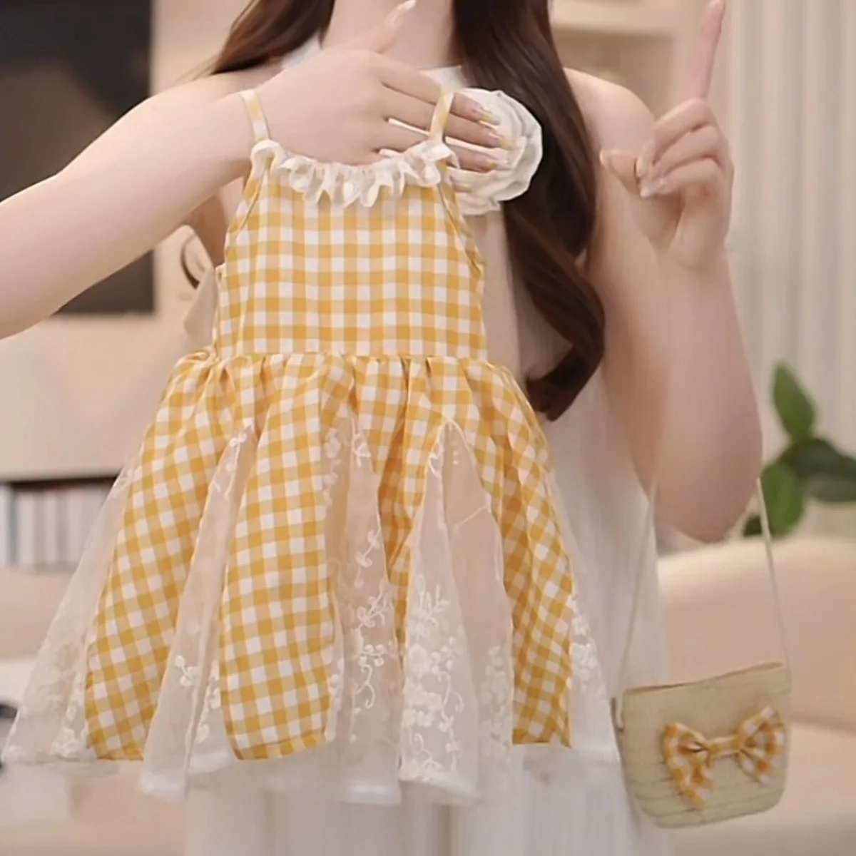 Girls' Summer Dress 2026 New Children's Baby Checkered Sleeveless Western Princess Dress