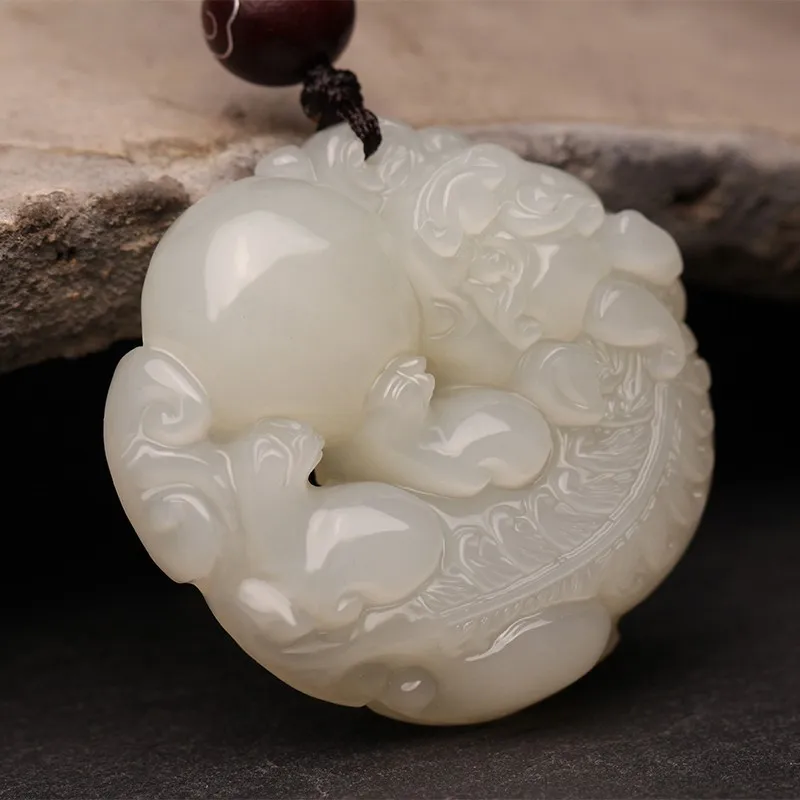 Hetian Pixiu , White Amulet Men Women, Fortune-Bringing And Luck-Enhancing Pendant, Jade Necklace