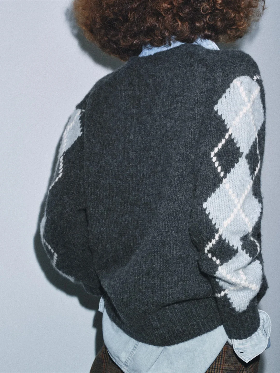 الرجعية Sle المرأة محبوك سترة مفتوحة معطف V-Ne فضفاضة تناسب الماس نمط شتاء جديد وصول لينة طويلة Sve سترة