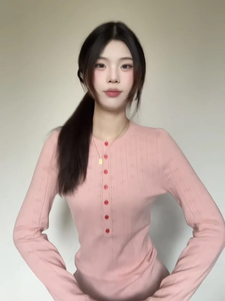 เสื้อไหมพรมสีชมพู แขนยาว คอเฮนรี่ ทรงเข้ารูป สำหรับผู้หญิง ใส่ได้ทั้งฤดูใบไม้ร่วงและฤดูหนาว สวยมาก ปกติ ปกติ  ไหล่ตรง