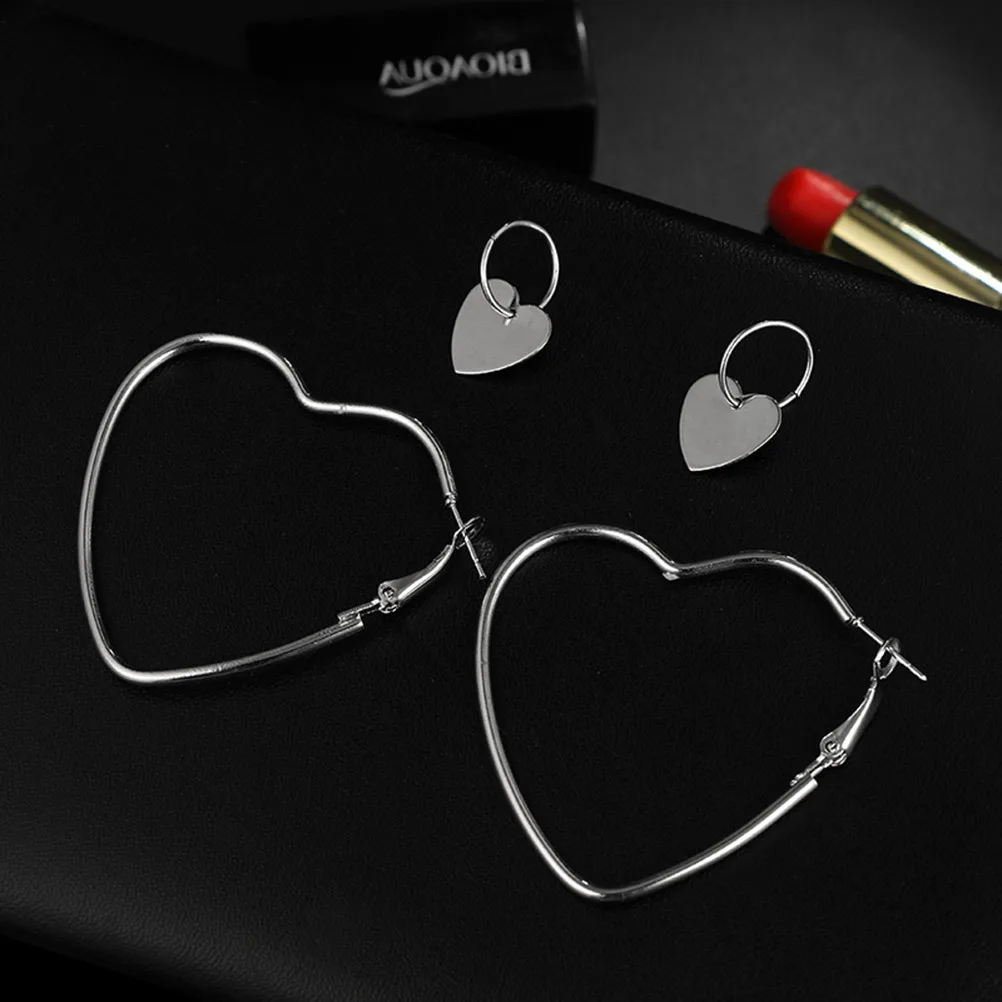 

2Pair Heart Earrings Silver Fashion Simple Design Prom Party Wedding Jewelry Accessories for Women Valentine Christmas Gift