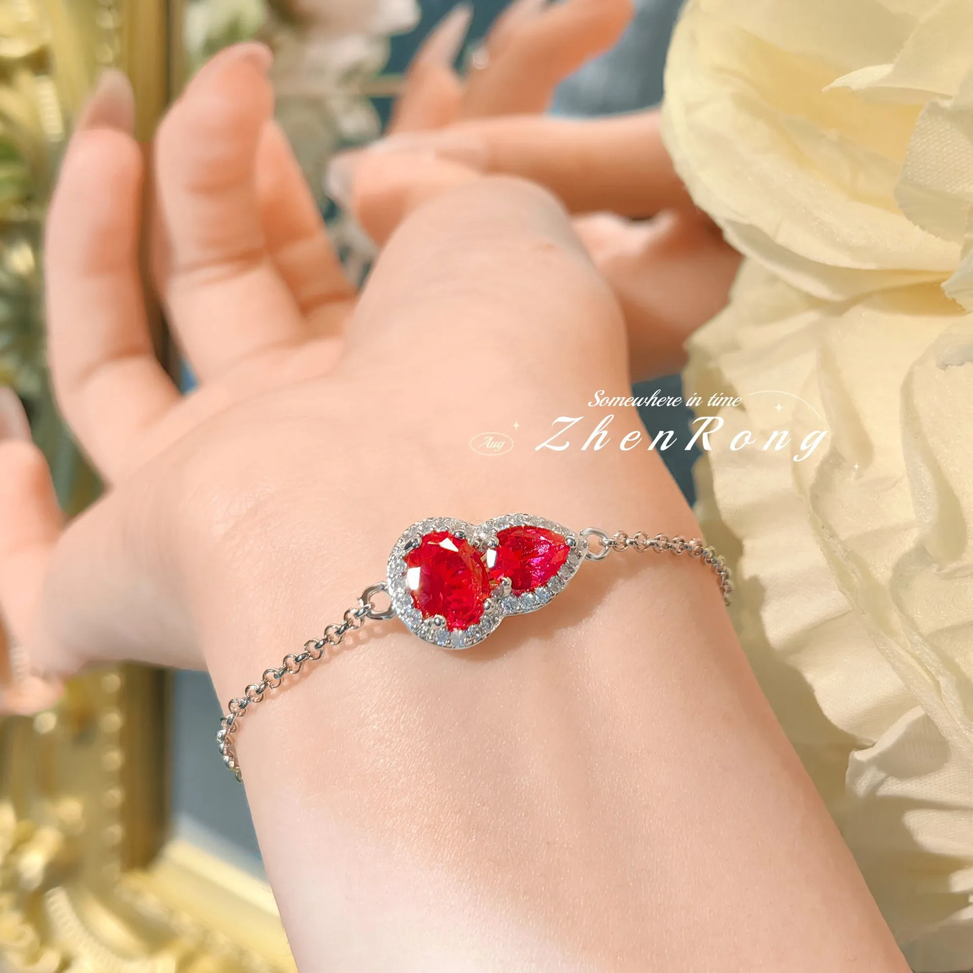 925 Sterling Silver Jewelry Set Red Corundum Gourd High Carbon Diamond Pendant Ring Earrings Bracelet