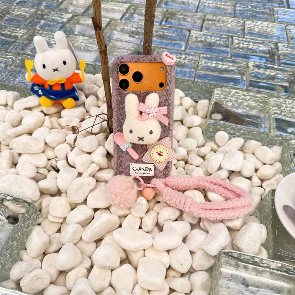 شتاء دافئ أفخم الأرنب الكرتون قضية الهاتف آيفون 16 برو ماكس 17 14 15 برو غطاء فروي الغطاء الواقي للفتيات Funda كابا