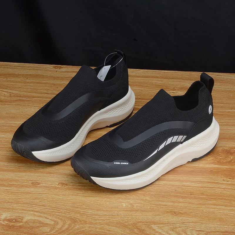 

2026 New Street Trend Unisex Shoes: Branded Couples Retro Breathable Soft-Soled for Student Casual Sports