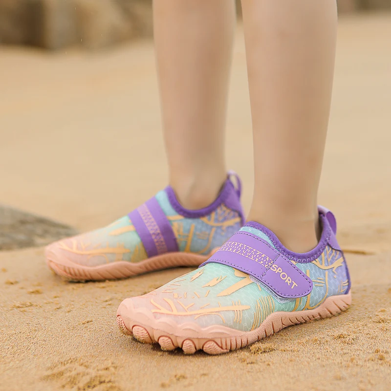 Tt Kidsren-Chaussures d'eau de plage, pieds nus qui font l'amour des enfants pour profiter du plaisir de l'eau