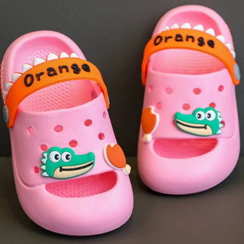 Baby Boys Girls Clogs Shoes Cute Cartoon Children Anti-Kick Sandal Lighweight Toddler Beach Slipper Anti Slip Children's Shoes