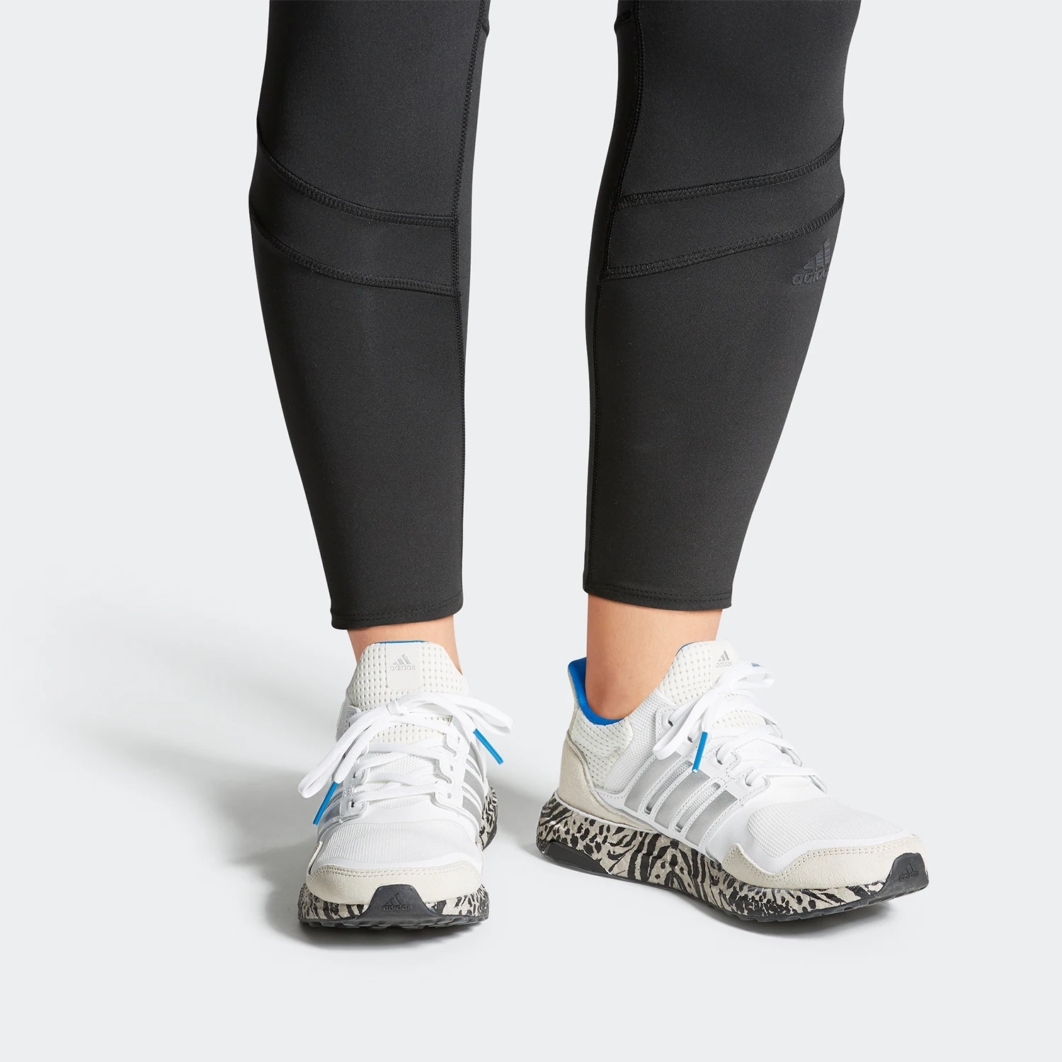 

Adidas Genuine New Season Women's Lightweight Running Shoes FW4909