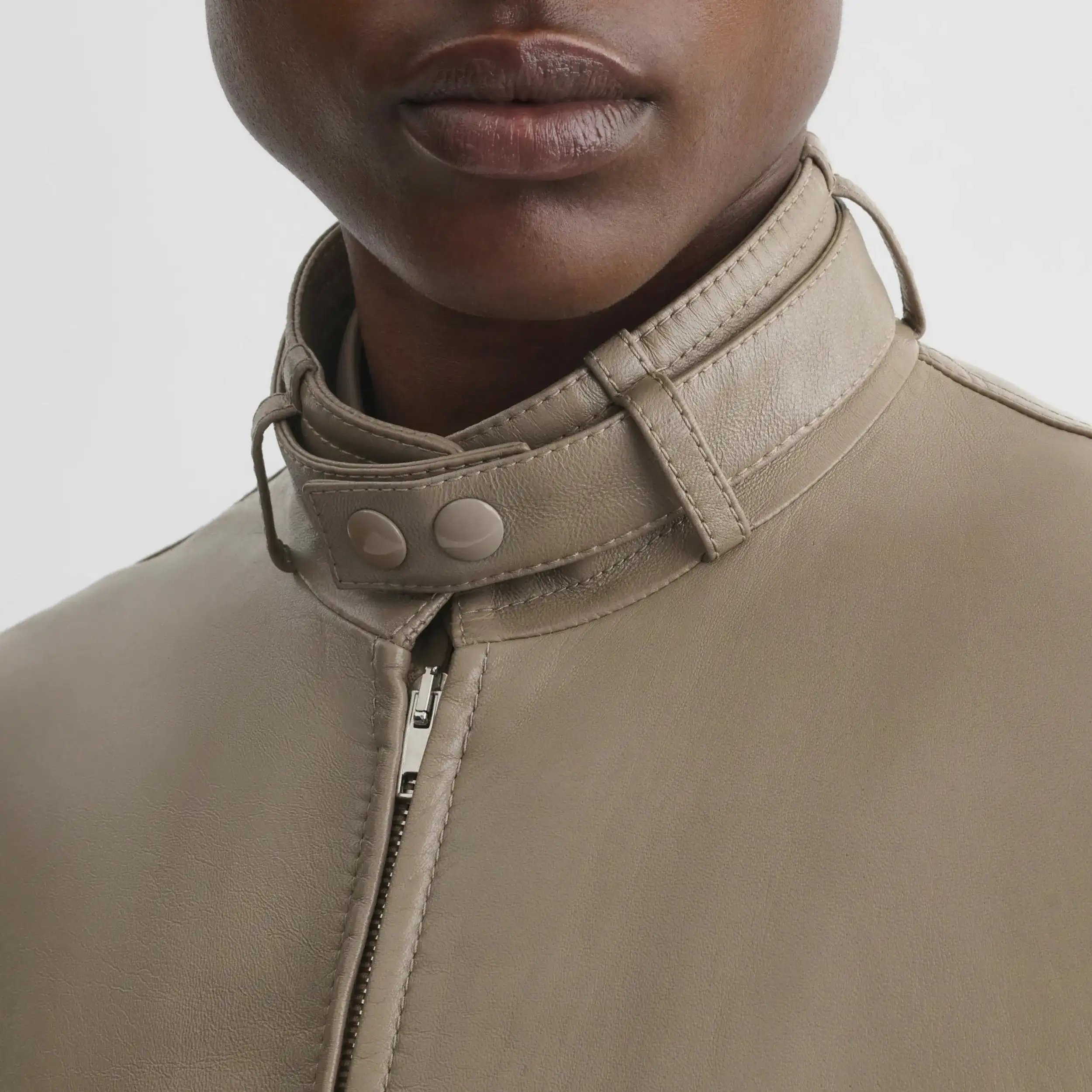 سترة Phoebe Philo النسائية 2026 ملابس خارجية عصرية عالية الجودة للنساء