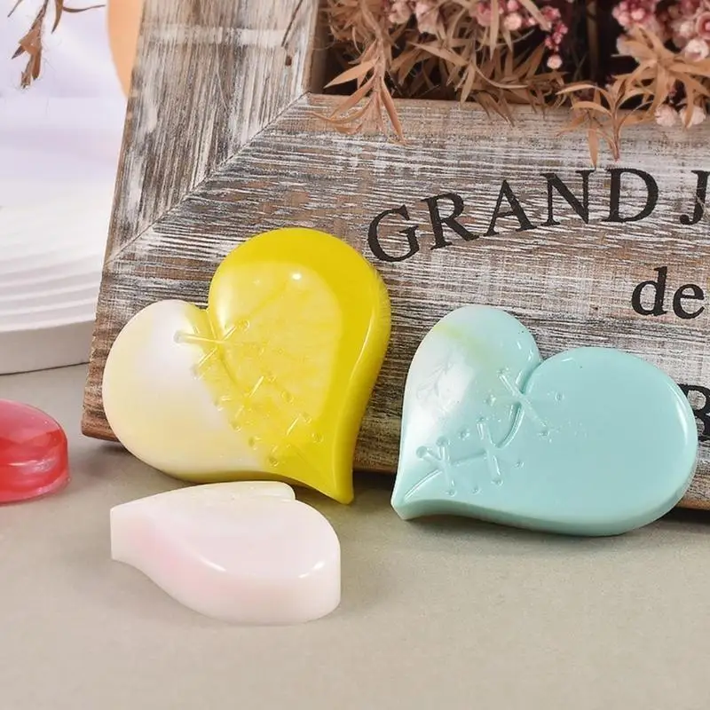 72XE Shiny Glossy Silicone Resin Molds Sewing Heart Keychain Mold DIY Pendant Ornaments Jewelry Epoxy Resin Crafting Molds